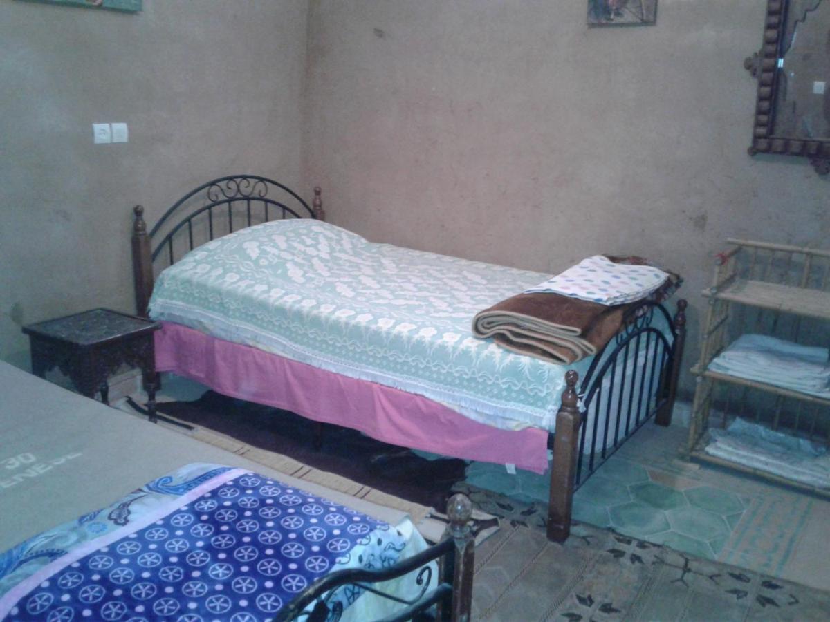 Maison D Hotes Tioute Chez Abdelmajid エクステリア 写真