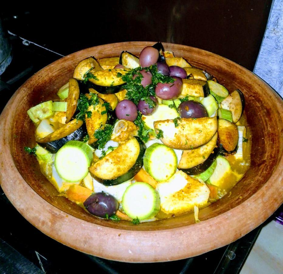 Maison D Hotes Tioute Chez Abdelmajid エクステリア 写真