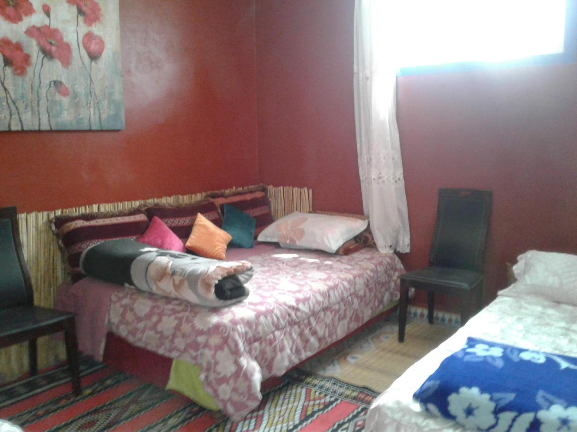 Maison D Hotes Tioute Chez Abdelmajid エクステリア 写真